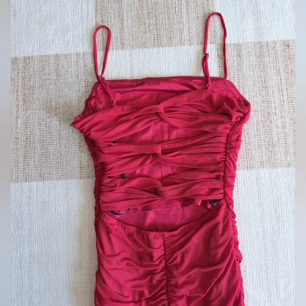 Hello Molly Red Ruched Bodycon Dress - Picture 4 of 7